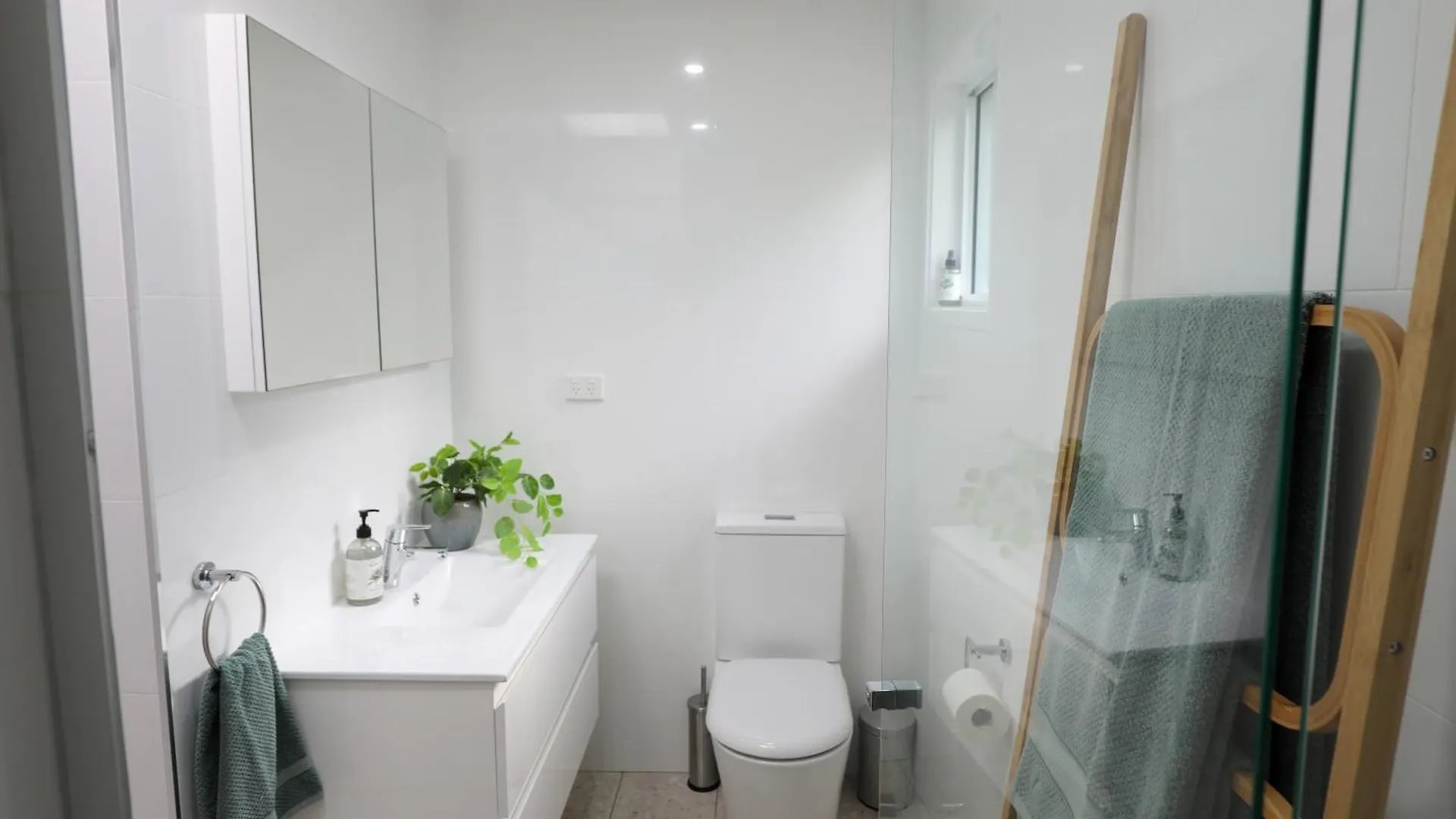 Bower Cottages Eagle Heights 0*,  Αυστραλία