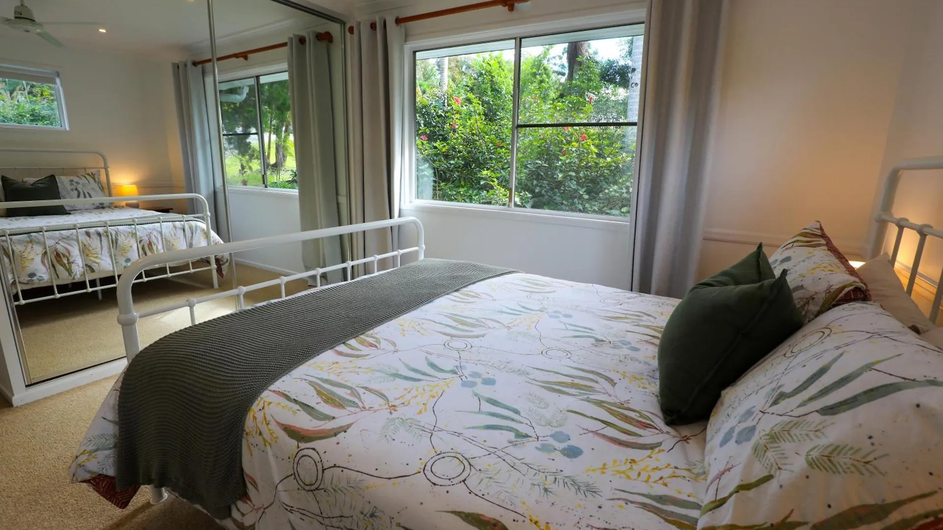 Bower Cottages Eagle Heights